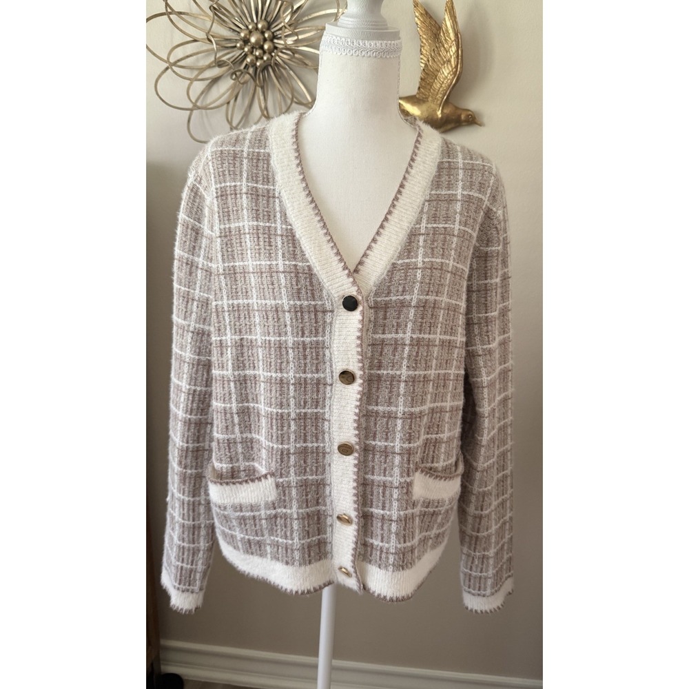 Tahari XL Plaid Fuzzy Cardigan Sweater Neutral Gold Button Soft Knit Chic